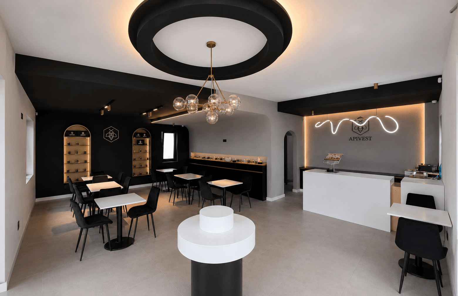 Apivest — magazin realizat