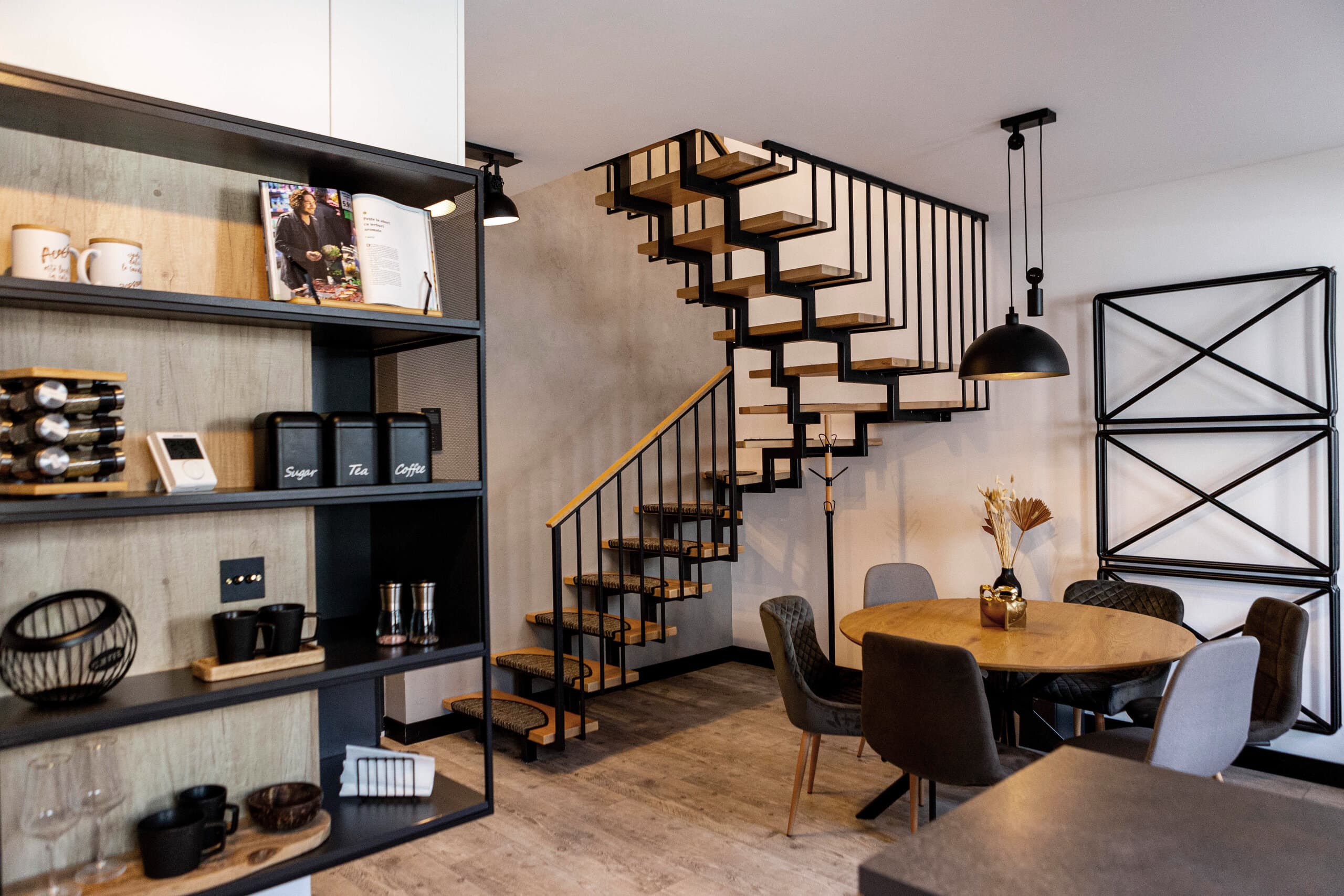 Penthouse Tractorul — Interior, Brașov (imagine 2)